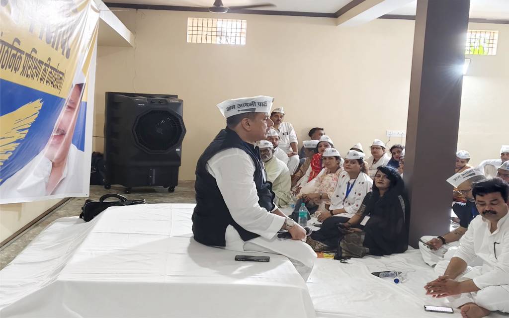 वाराणसी में "आप" का संकल्प सभा शिविर