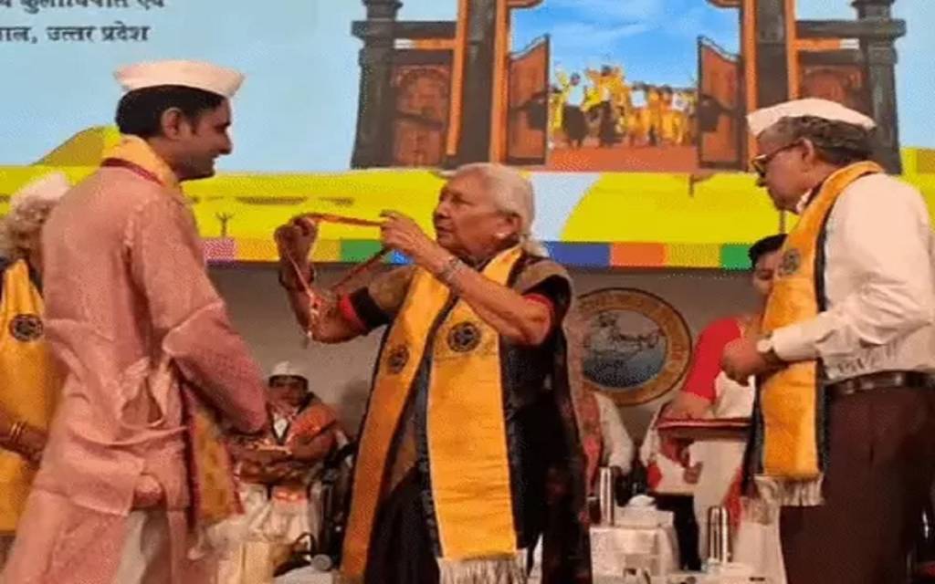 रुद्राक्ष कन्वेंशन सेंटर में काशी विद्यापीठ का 47वां दीक्षांत समारोह, 74 छात्राओं और 27 छात्रों को स्वर्ण पदक