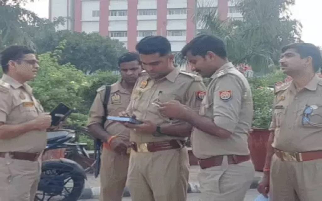 बीएचयू ट्रॉमा सेंटर में बाउंसर और छात्रों में भिड़ंत, बीए तृतीय वर्ष का छात्र घायल