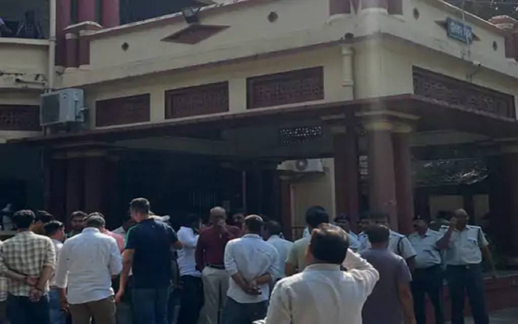 बनारस हिंदू विश्वविद्यालय में 11 घंटे चली ईसी बैठक, सुरक्षा और पारदर्शिता पर बड़े फैसले