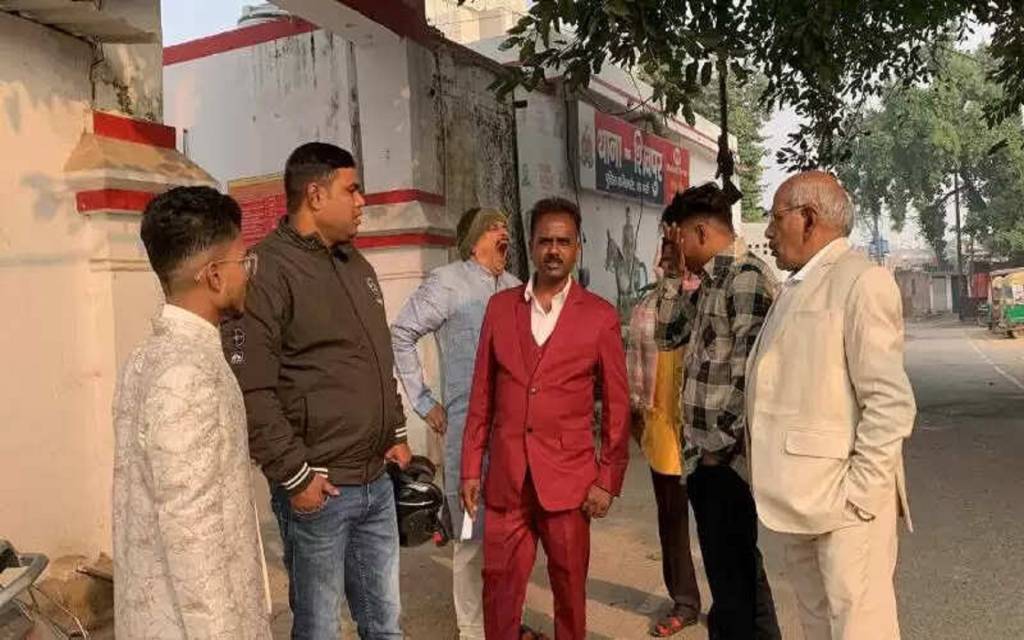 दहेज मांग पर दुल्हन ने मंडप में ही तोड़ी शादी, अपमान से आहत दुल्हन ने मंच पर ही लिया शादी तोड़ने का फैसला