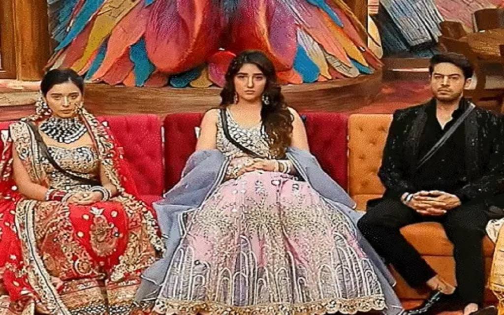  Bigg Boss 19 : अशनूर कौर नियम तोड़ने पर एविक्ट, शहबाज बदेशा कम वोट से बाहर; घर में बचे सिर्फ 5 सदस्य