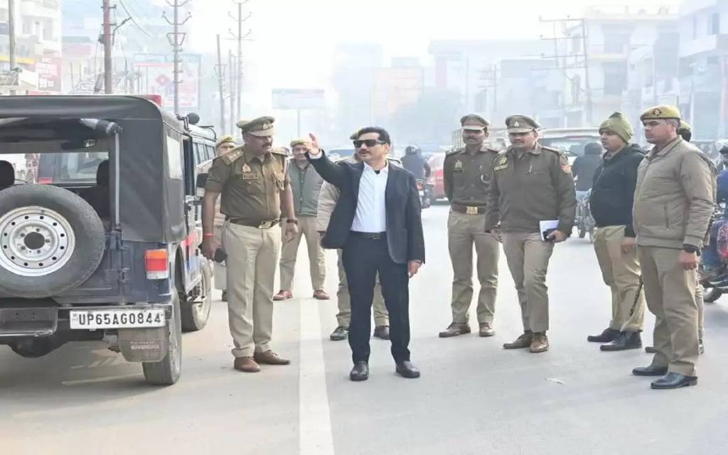 ट्रैफिक सुधार पर पुलिस की सख्ती, 699 वाहनों का चालान