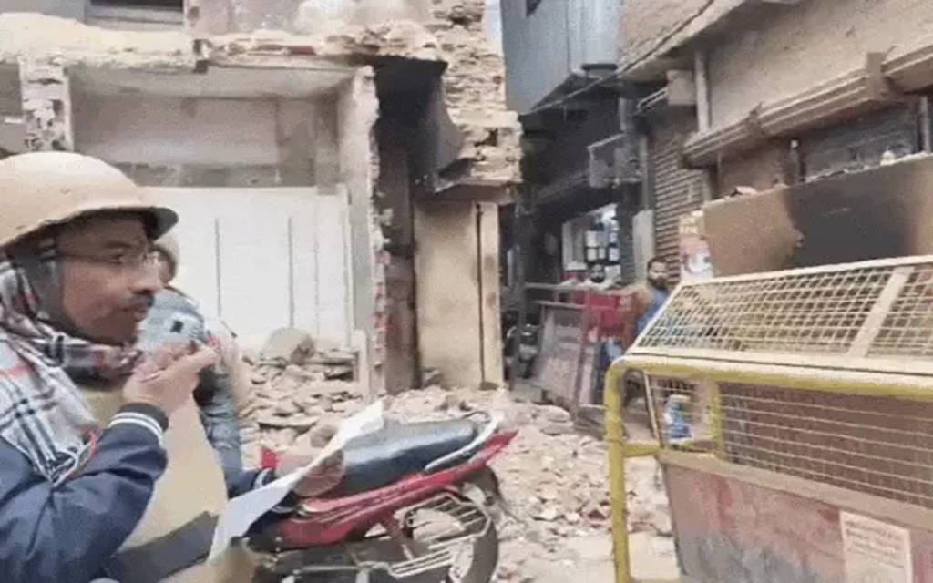 दालमंडी चौड़ीकरण: पांच जनवरी के बाद चलेगा ध्वस्तीकरण अभियान, पीडब्ल्यूडी ने की मुनादी